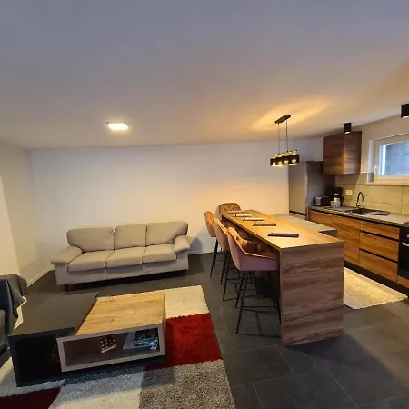Ska Apartmán *