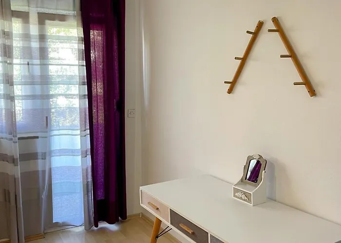 Apartment Ska *